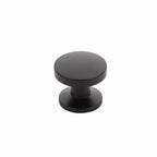 Schaub 211 - 1-3/8" Northport Round Cabinet Knob