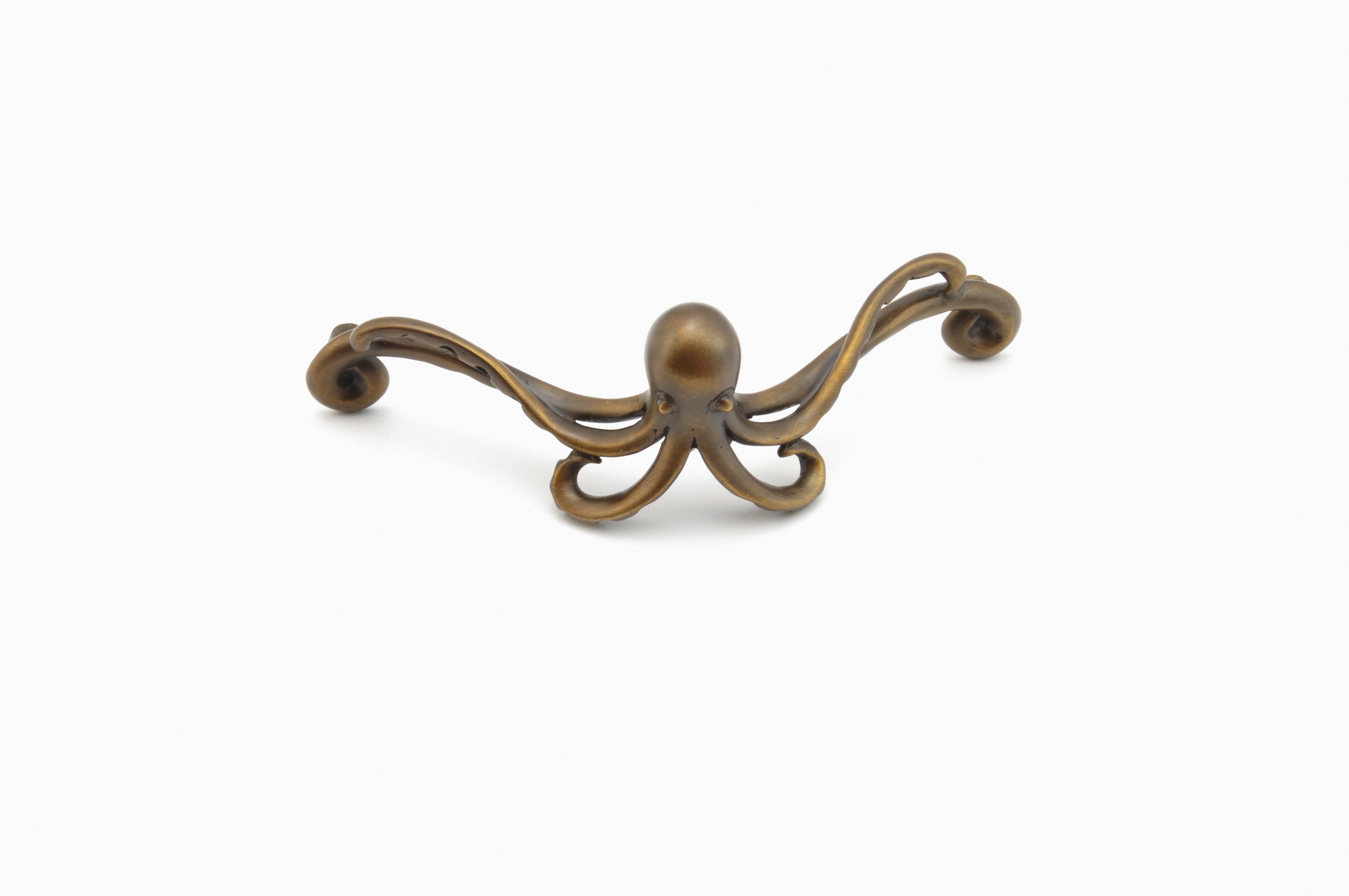 Schaub 918-ED 4-1/4" Center to Center Symphony Nature Octopus Cabinet Pull Estate Dover Finish Main image